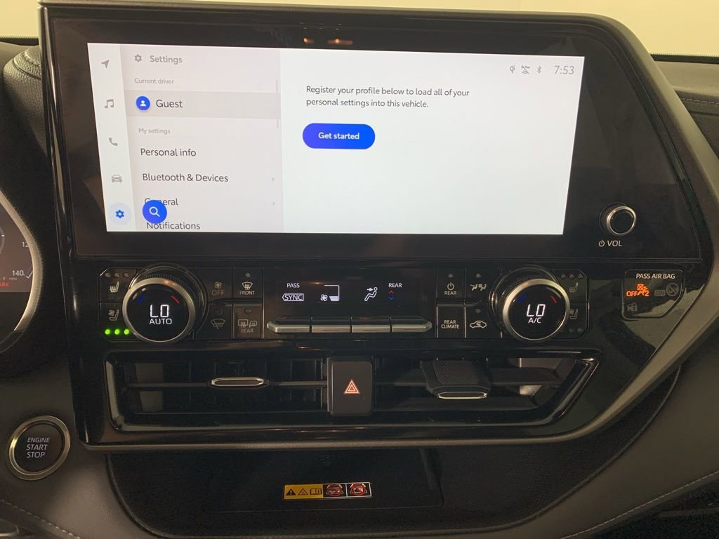 Used 2026 Toyota Highlander Limited image 27