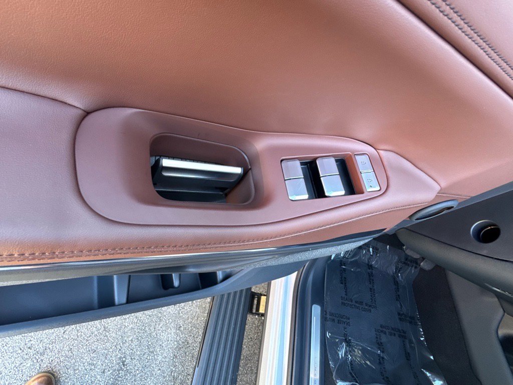 New 2025 Lincoln Navigator Reserve image 26