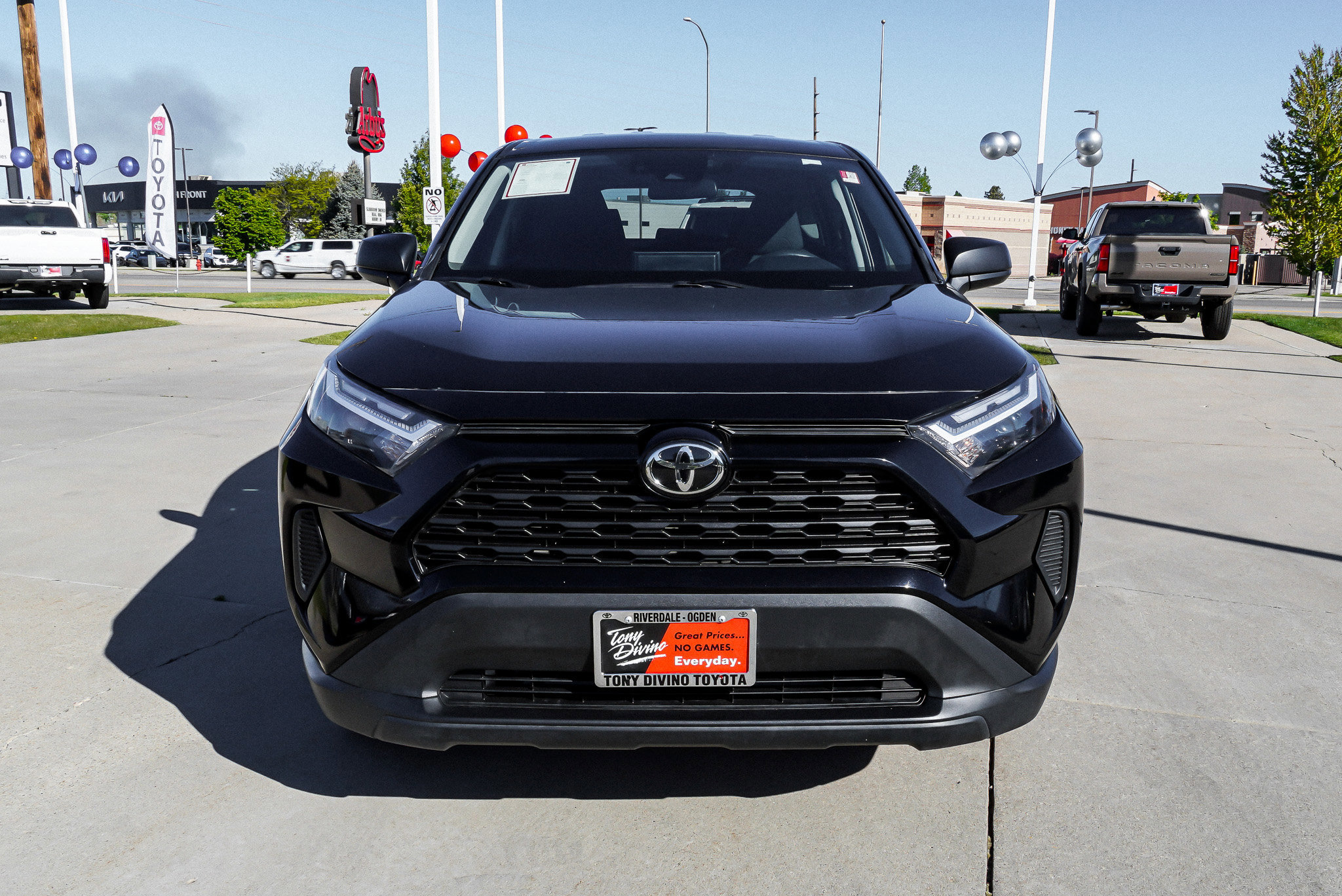 Certified 2024 Toyota RAV4 LE AWD/4WD image 3