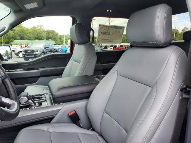 New 2025 Ford F150 Lightning Flash AWD/4WD image 18