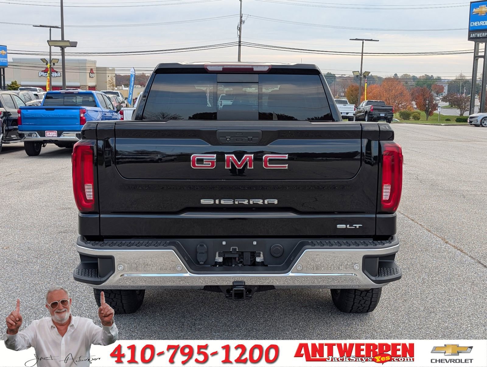 Used 2020 GMC Sierra 1500 SLT w/ SLT Premium Plus Package image 4