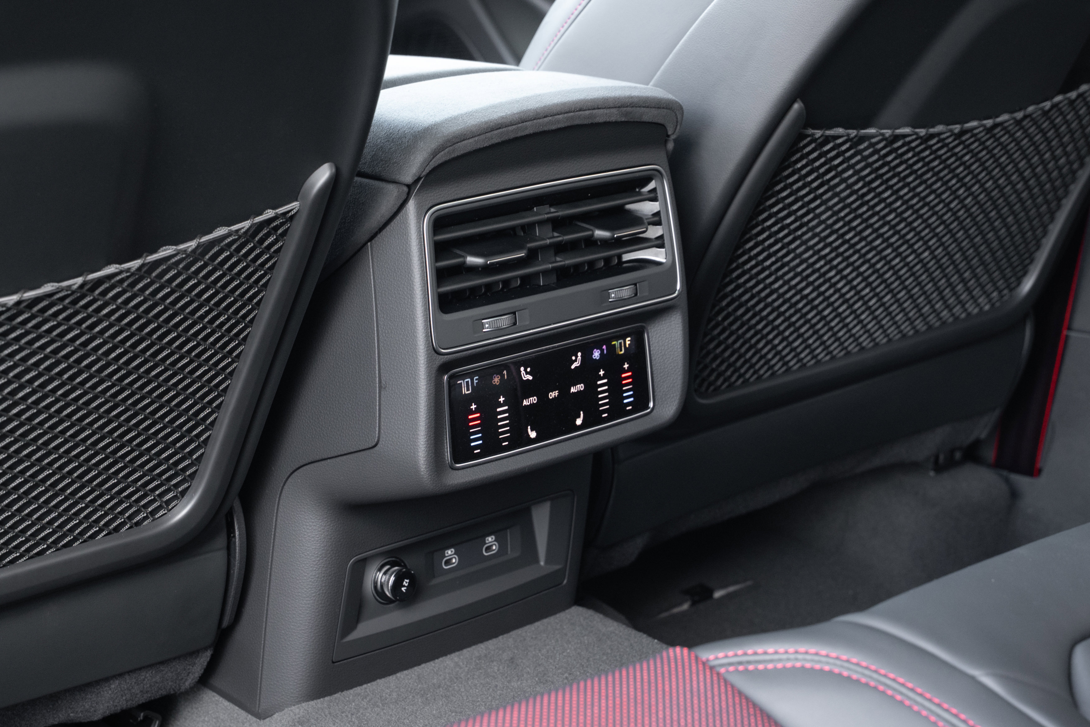 New 2026 Audi RS Q8 performance image 34