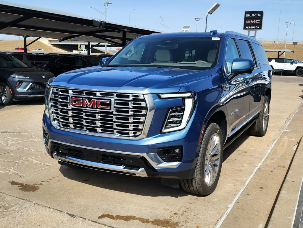 New 2026 GMC Yukon XL Denali w/ Sun & Power Step Package image 7