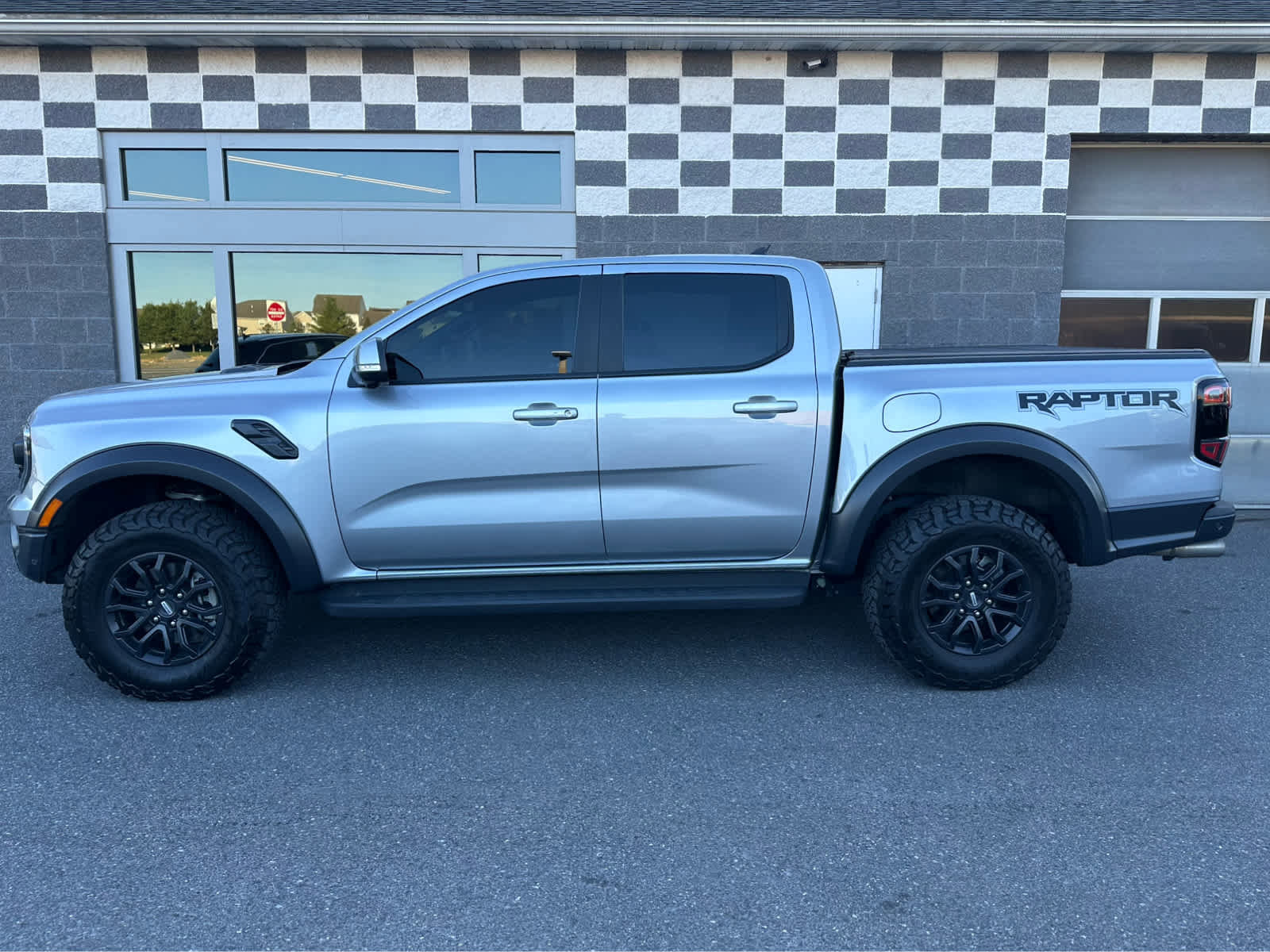 Used 2024 Ford Ranger Raptor image 2