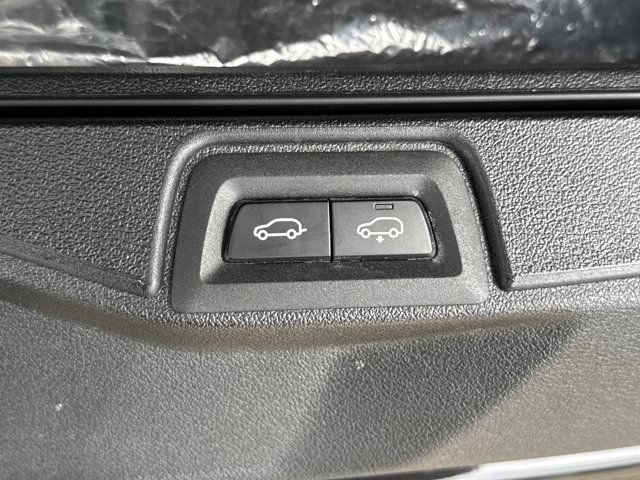 Used 2025 BMW X7 xDrive40i AWD/4WD image 28