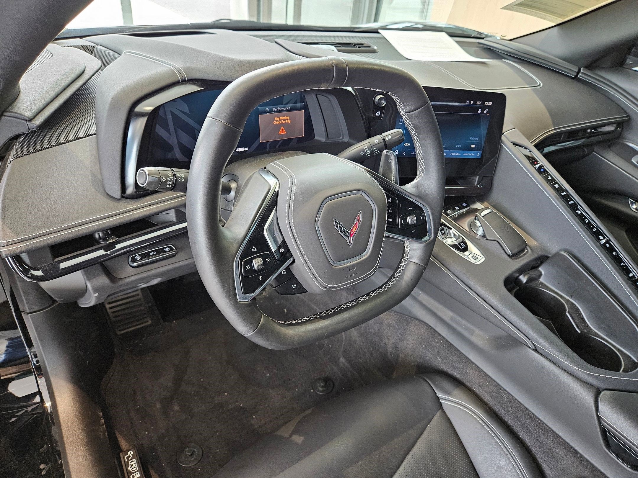 Used 2025 Chevrolet Corvette Stingray Preferred Conv w/ Z51 Performance Package image 12