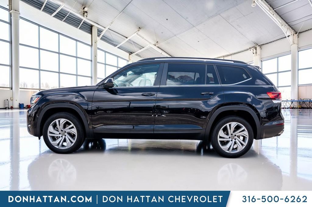 Used 2022 Volkswagen Atlas SE FWD image 2