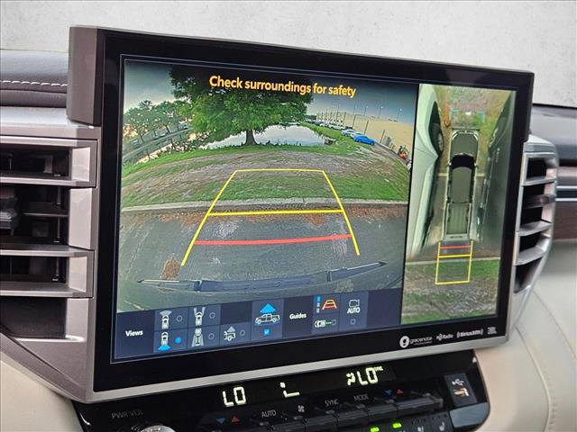 Used 2024 Toyota Tundra Capstone AWD/4WD image 10