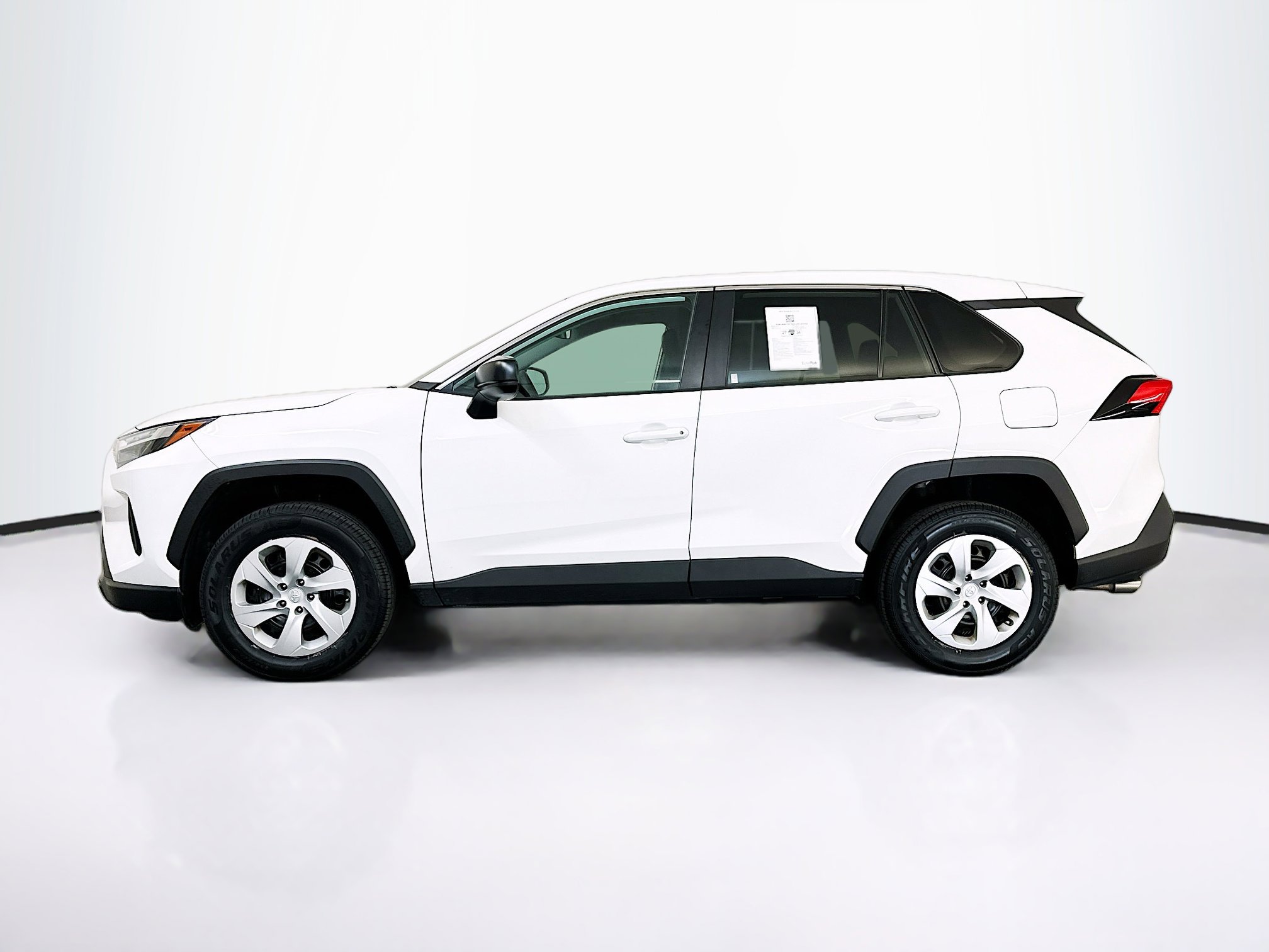 Used 2024 Toyota RAV4 LE image 4