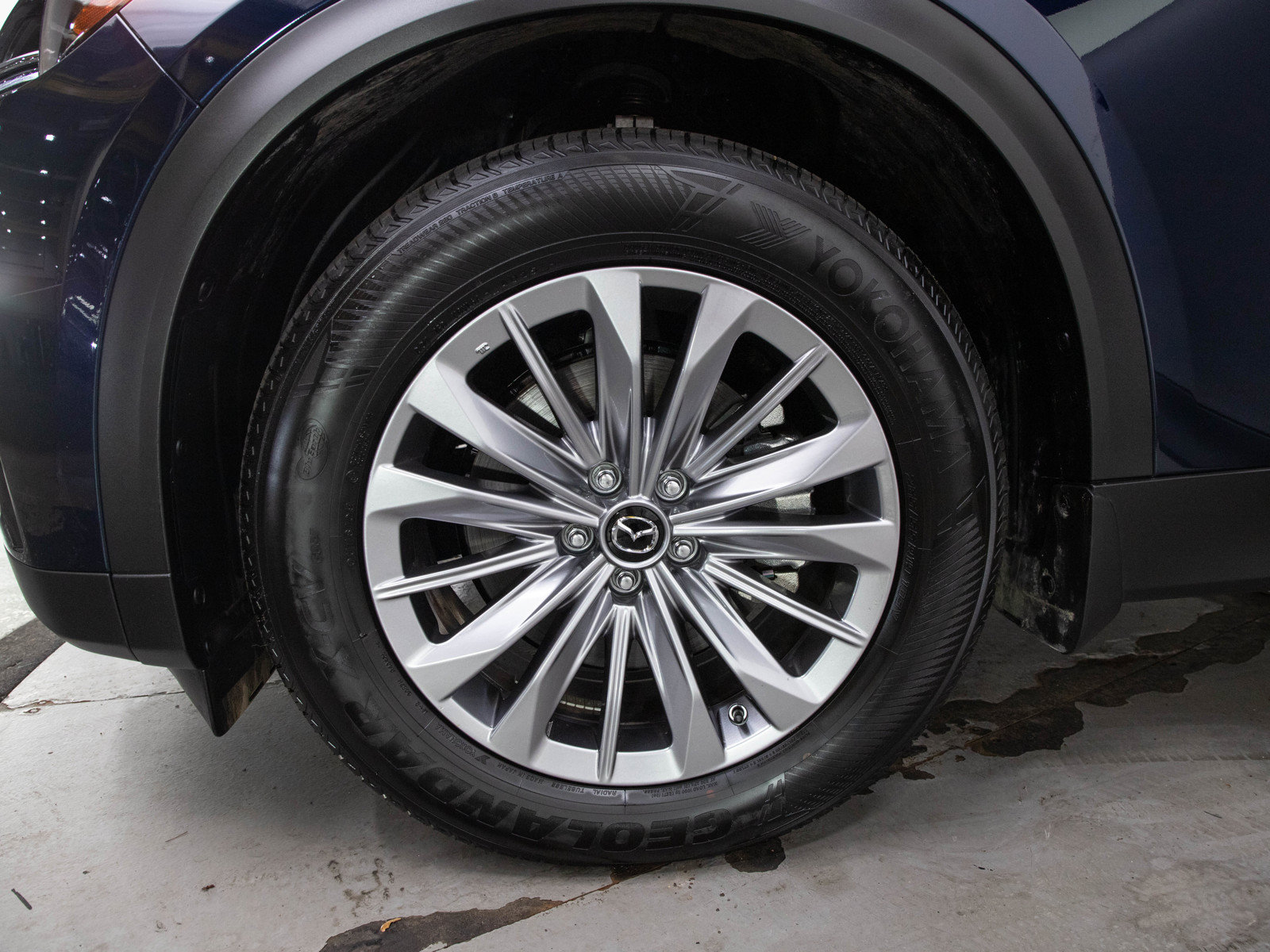 Used 2026 MAZDA CX-90 3.3 Turbo w/ Select Package AWD/4WD image 32
