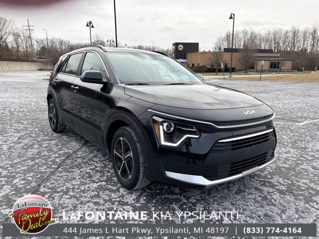 Certified 2025 Kia Niro LX image 7