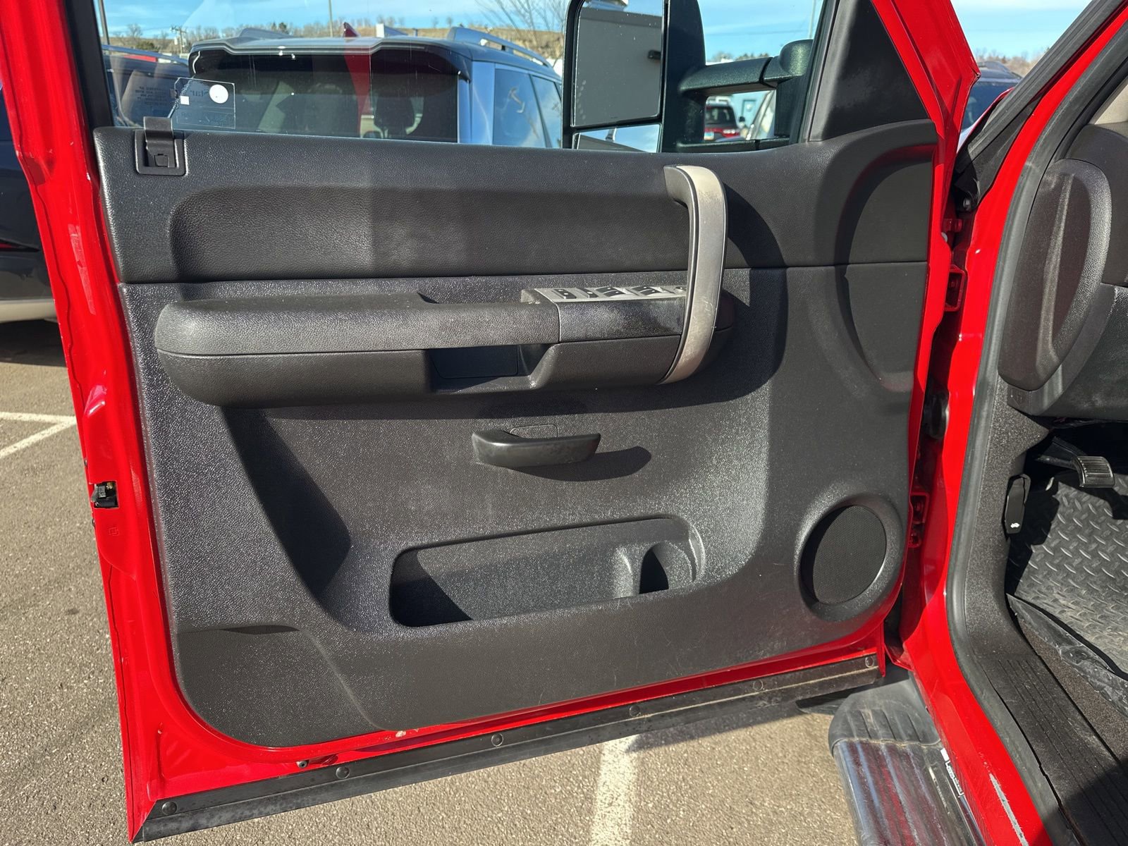 Used 2009 Chevrolet Silverado 3500 LT w/ Interior Plus Package image 9