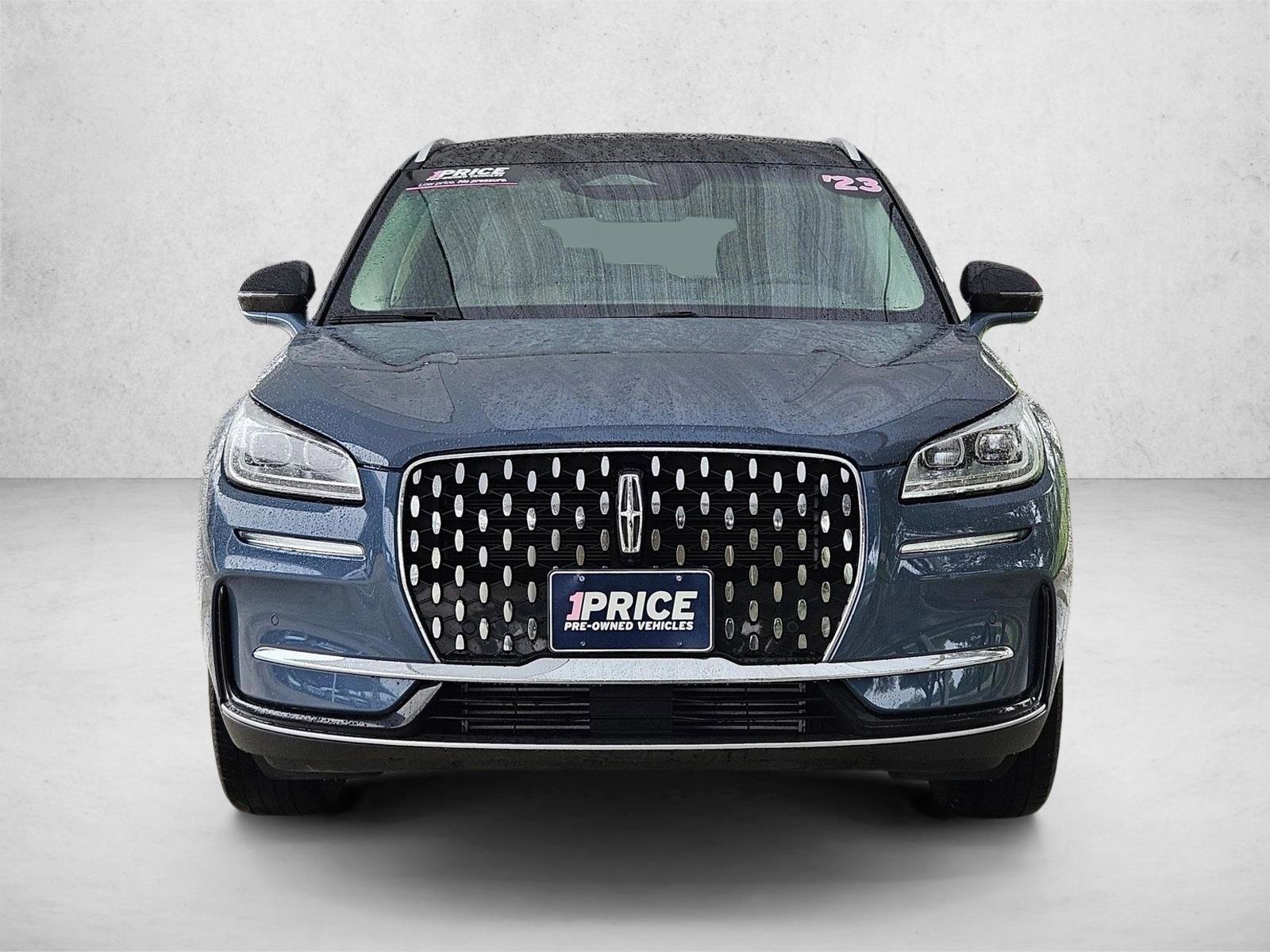 Used 2023 Lincoln Corsair Reserve w/ Equipment Group 201A AWD/4WD video 2