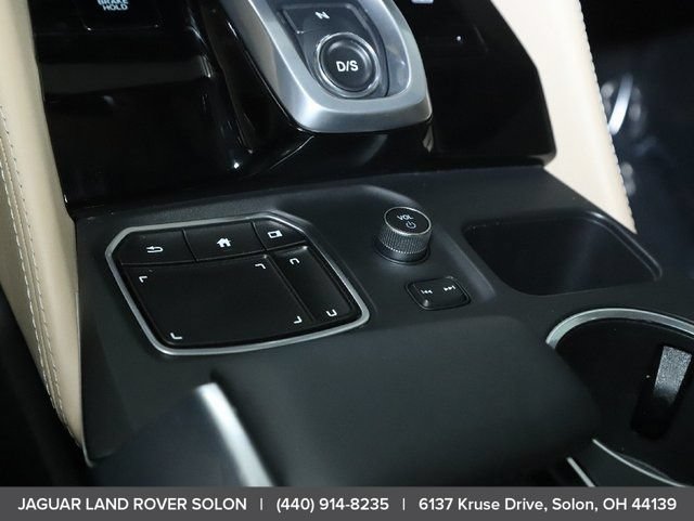 Used 2023 Acura MDX SH-AWD w/ Advance Package image 29