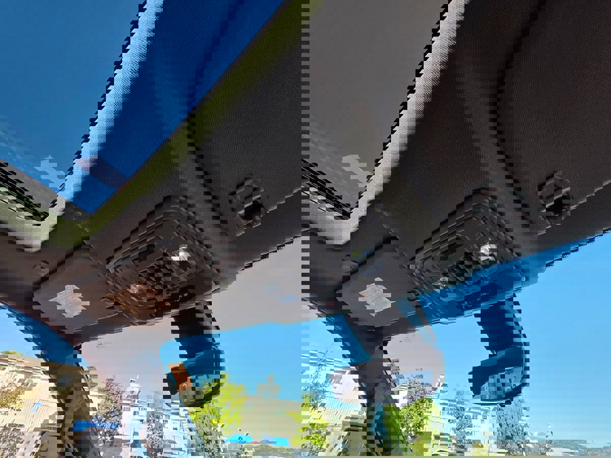 Used 2020 Chevrolet Silverado 2500 LTZ w/ LTZ Premium Package image 18