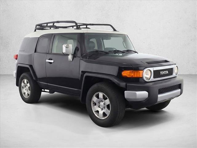Used 2007 Toyota FJ Cruiser 4WD video 3