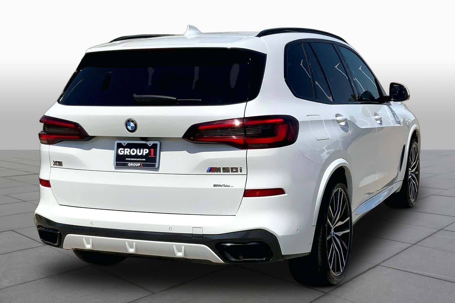 Used 2020 BMW X5 M50i w/ Executive Package AWD/4WD image 12