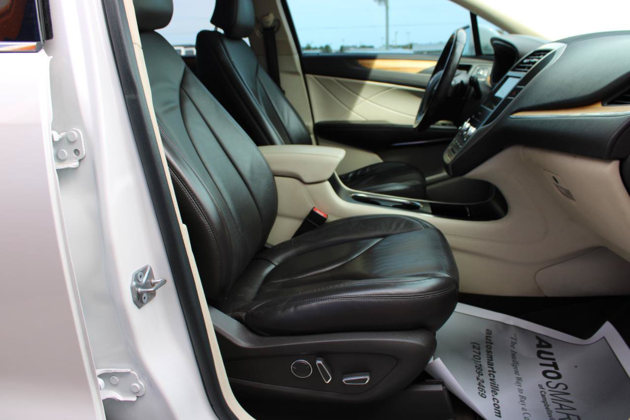Used 2016 Lincoln MKC Select w/ Select Plus Package AWD/4WD image 47