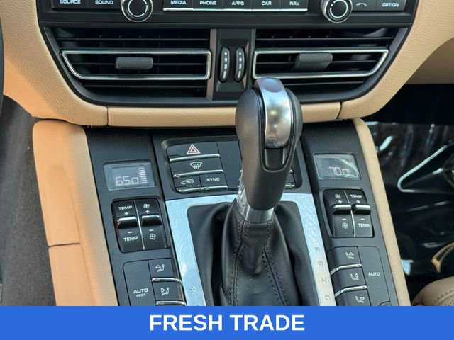 Used 2021 Porsche Macan AWD/4WD image 21