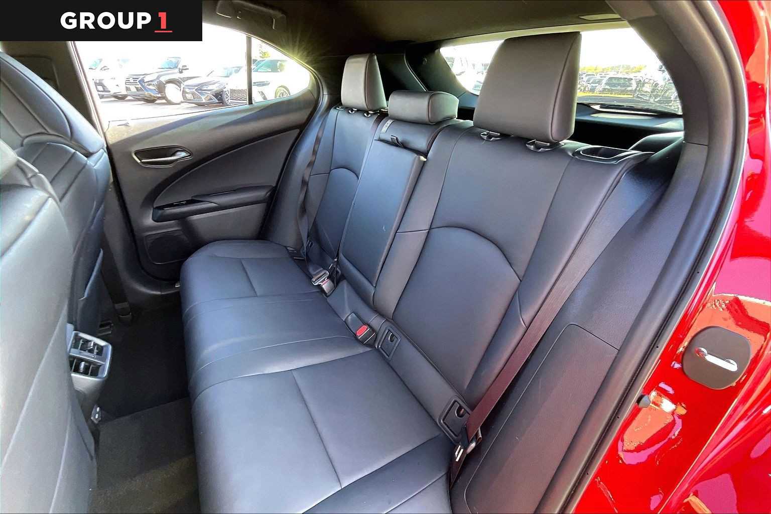 Used 2023 Lexus UX 250h F Sport image 18