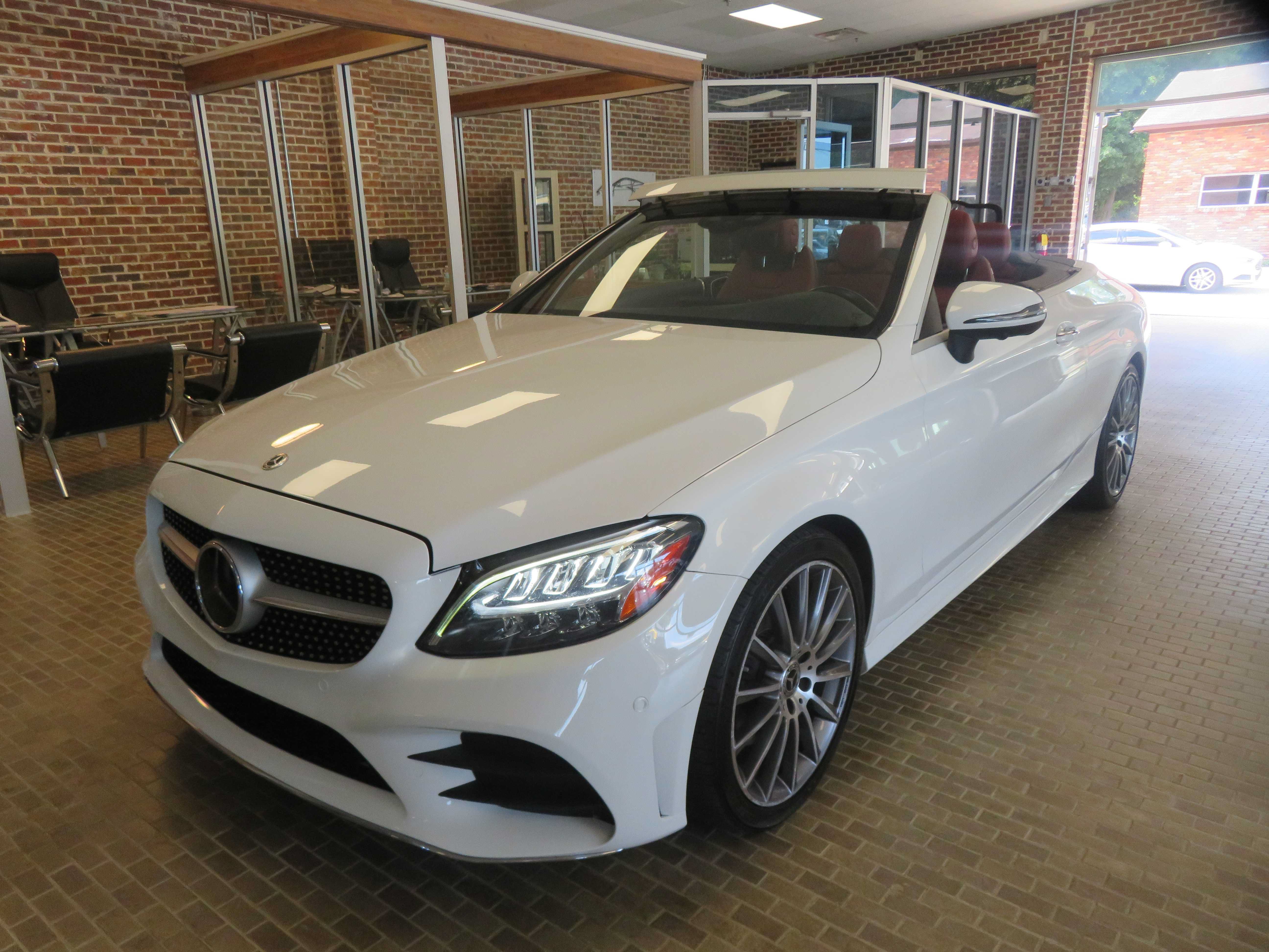 Used 2021 Mercedes-Benz C 300 Cabriolet image 41