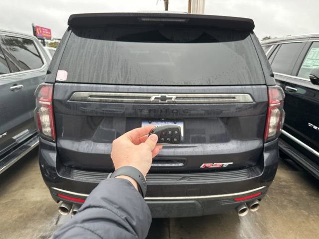 Used 2022 Chevrolet Tahoe RST w/ Sport Performance Package image 4