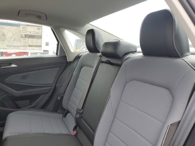 New 2026 Volkswagen Jetta SE FWD image 26