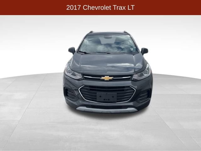 Used 2017 Chevrolet Trax LT w/ LT Convenience Package image 2