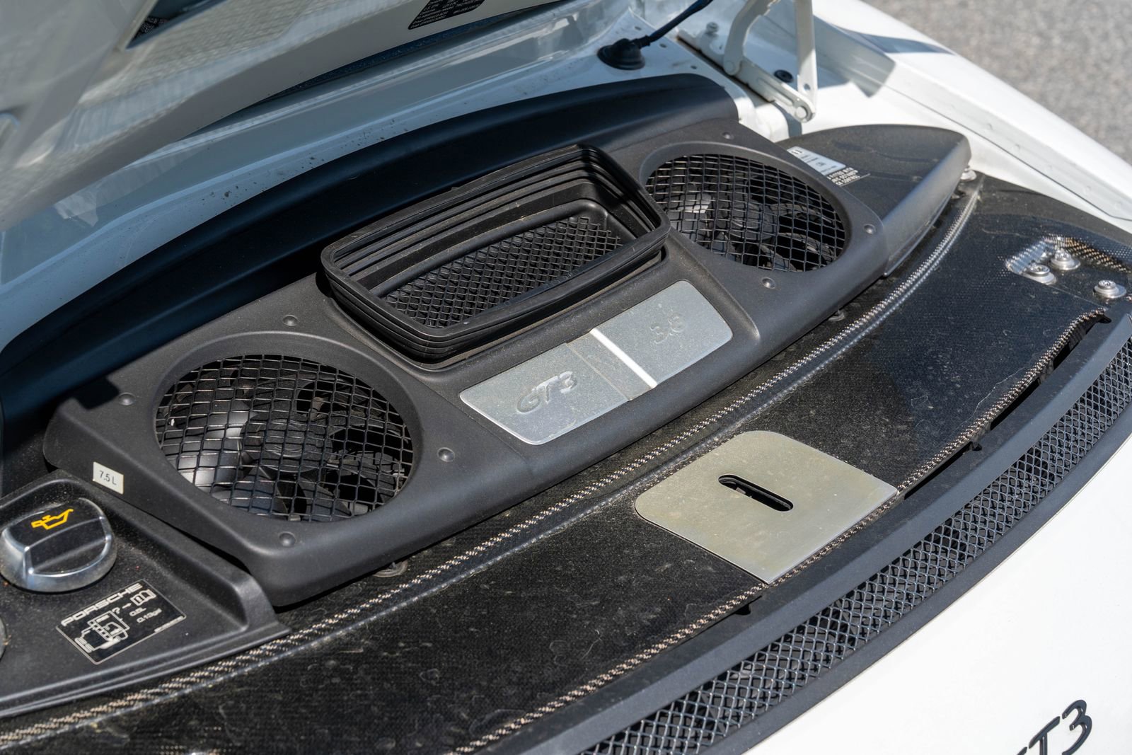 Used 2014 Porsche 911 GT3 RWD image 16
