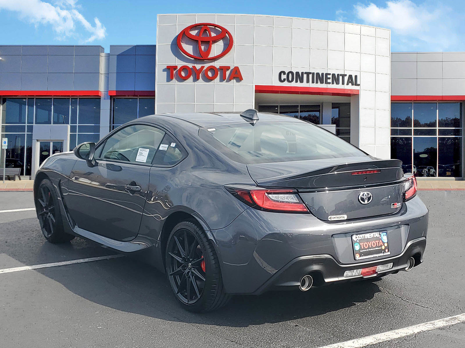 New 2026 Toyota GR86 Premium image 4