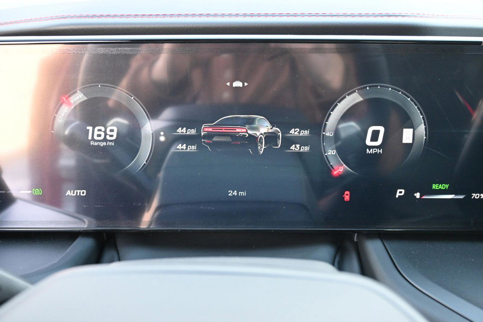 New 2024 Dodge Charger R/T w/ Plus Group image 29