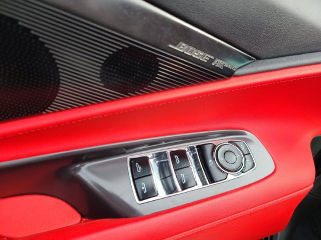 Used 2025 Chevrolet Corvette Stingray Preferred Conv w/ Z51 Performance Package RWD image 12