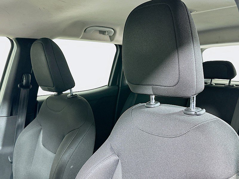 Used 2020 Jeep Renegade Sport FWD image 19