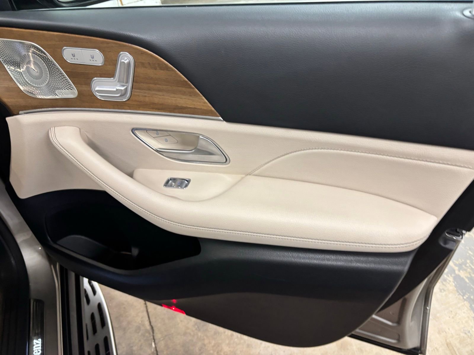 Used 2021 Mercedes-Benz GLE 350 image 22