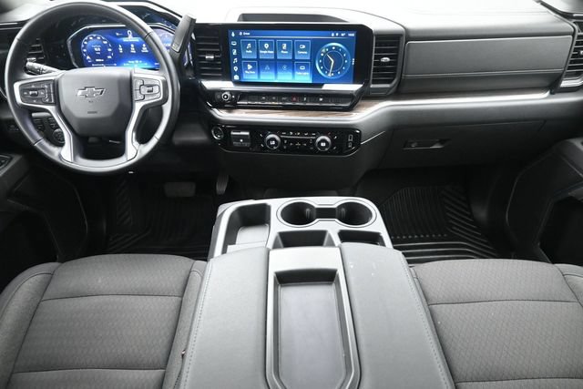Used 2026 Chevrolet Silverado 1500 RST AWD/4WD image 19