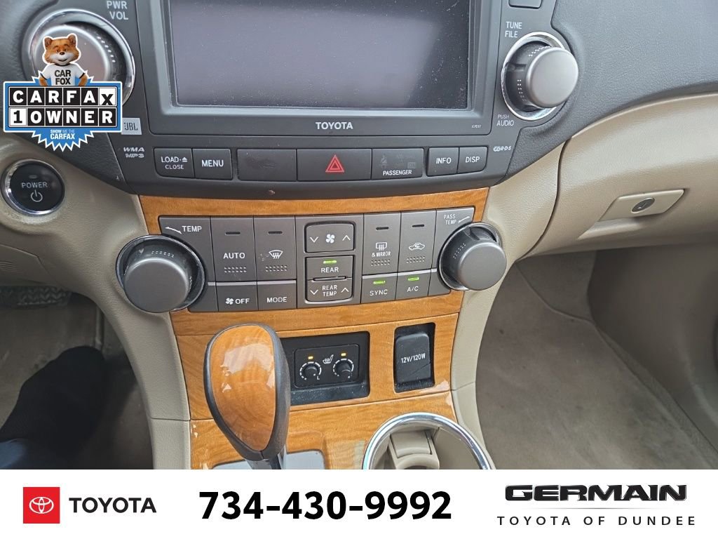 Used 2010 Toyota Highlander Limited image 26