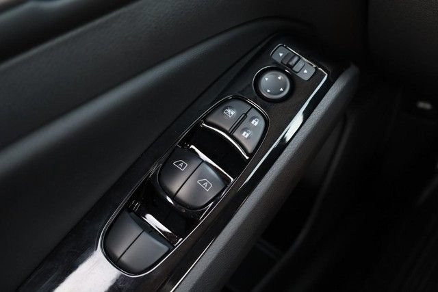 Certified 2025 Nissan Altima 2.5 SL FWD image 18