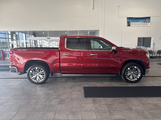 Used 2023 Chevrolet Silverado 1500 LTZ w/ Technology Package image 8