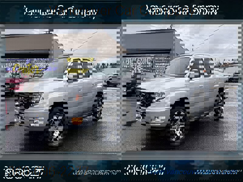 Used 2014 Honda Ridgeline SE image 2