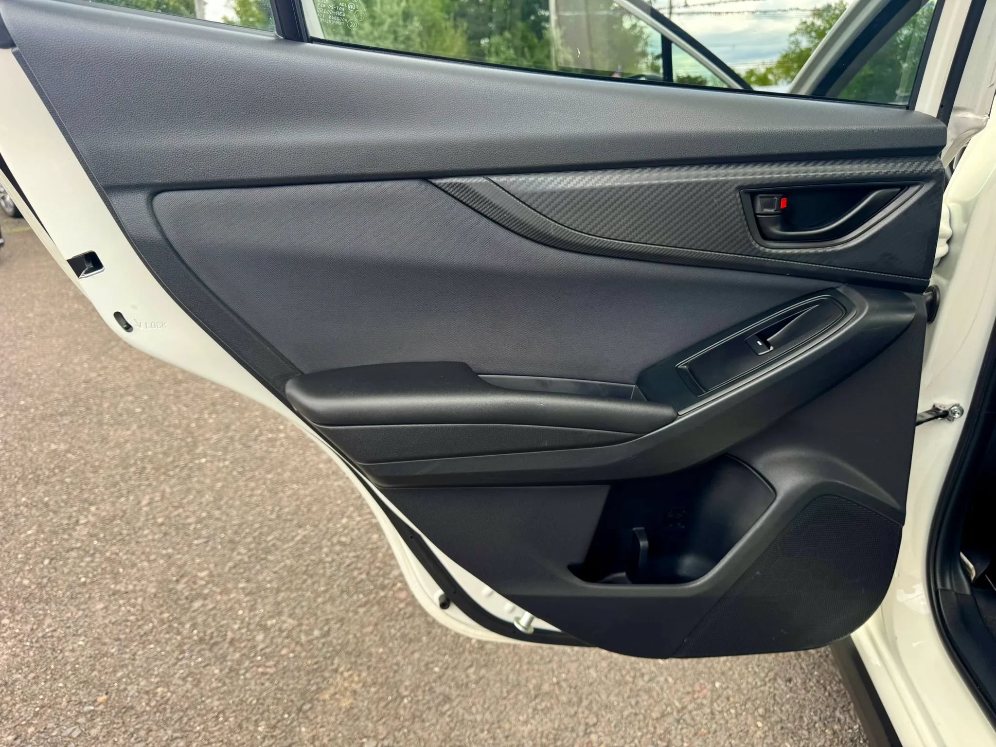 Used 2019 Subaru Crosstrek 2.0i Premium AWD/4WD image 11