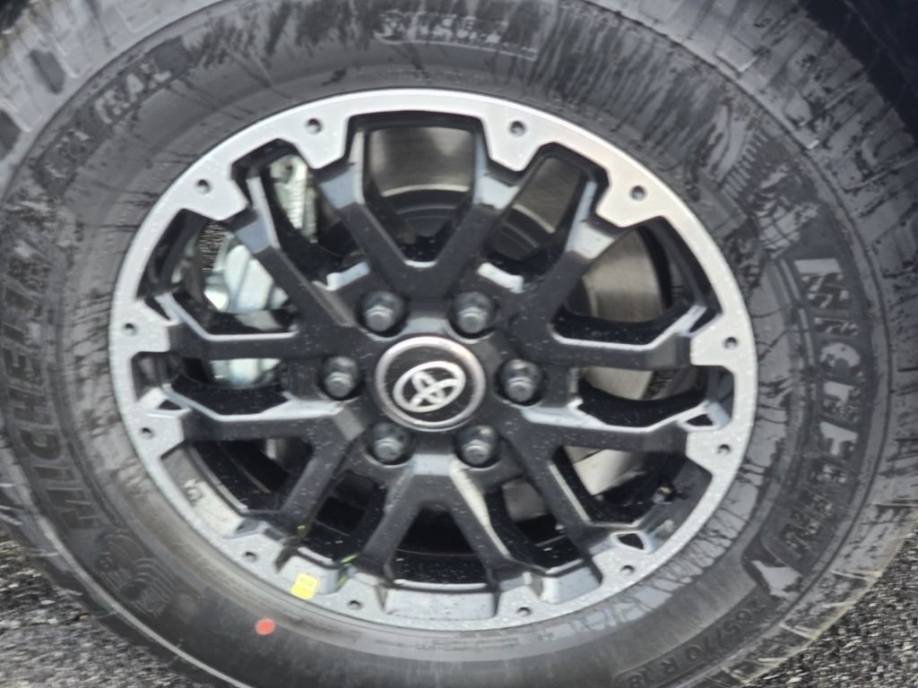 New 2026 Toyota Tundra SR5 AWD/4WD image 10