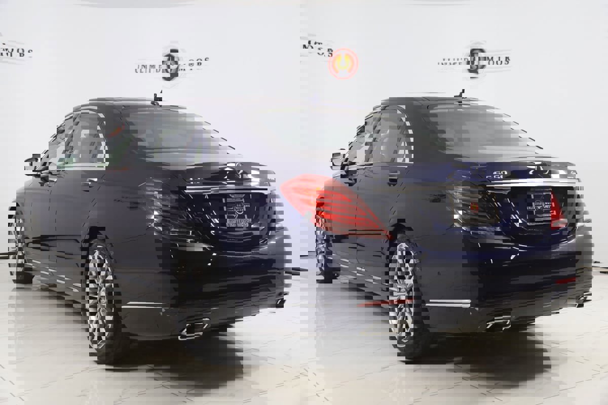 Used 2015 Mercedes-Benz S 550 4MATIC Sedan image 4