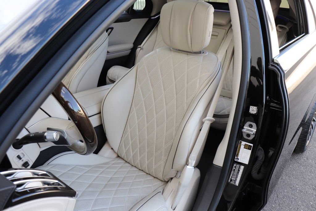 Used 2022 Mercedes-Benz S 580 4MATIC Sedan w/ Warmth & Comfort Package image 19