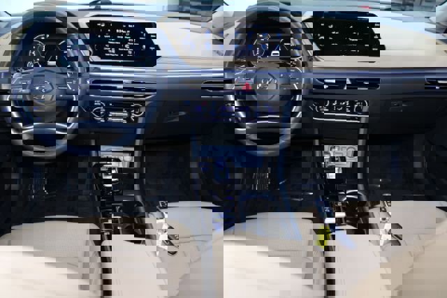 Used 2023 Hyundai Sonata Limited w/ Cargo Package image 2