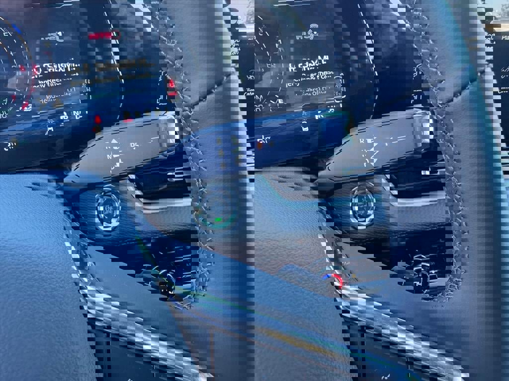 New 2026 Chevrolet Equinox LT w/ Convenience Package II image 9