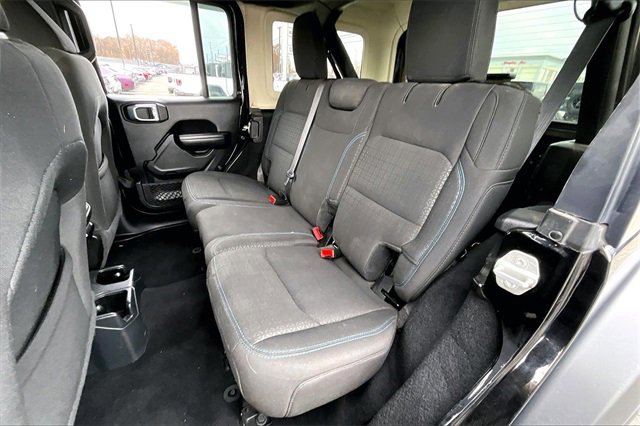 Used 2021 Jeep Wrangler Unlimited Islander image 19