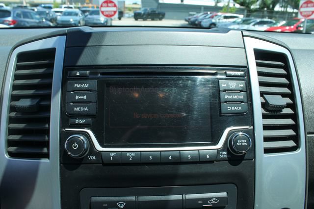 Used 2018 Nissan Frontier Desert Runner RWD image 19