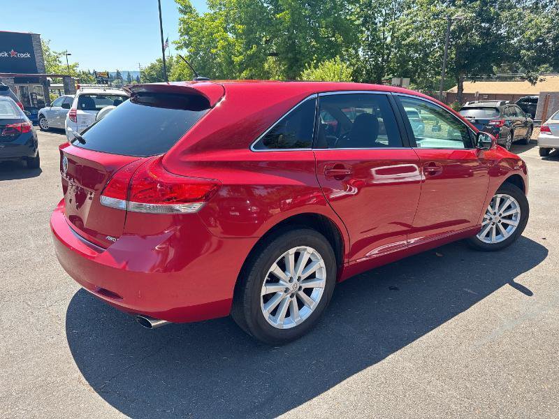 Used 2011 Toyota Venza AWD w/ Comfort Pkg image 4