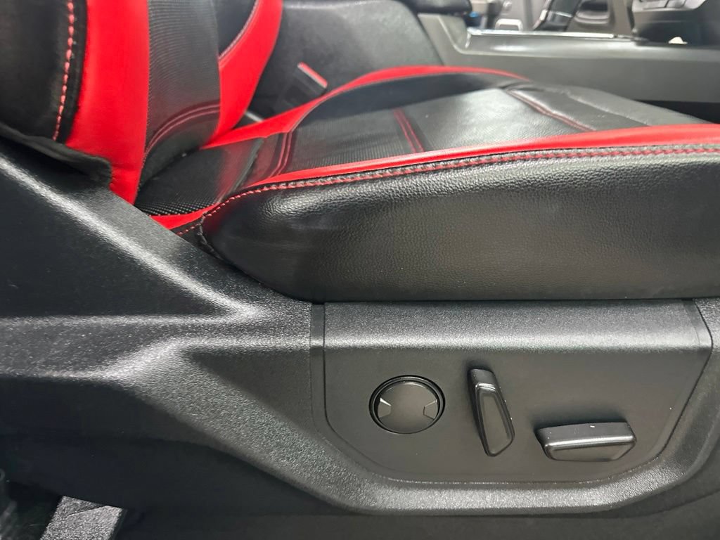 Used 2019 Ford F150 Lariat w/ Equipment Group 502A Luxury AWD/4WD image 24