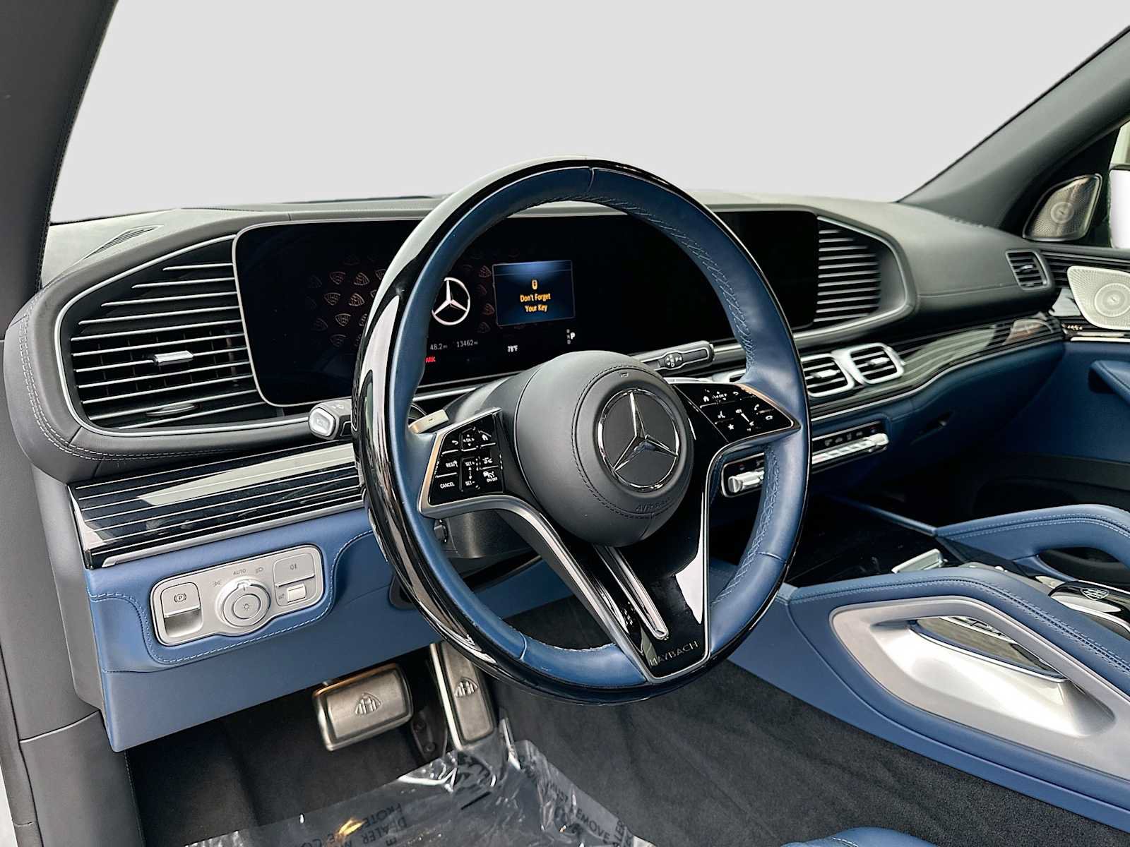 Used 2025 Mercedes-Benz Maybach GLS 600 4MATIC image 9